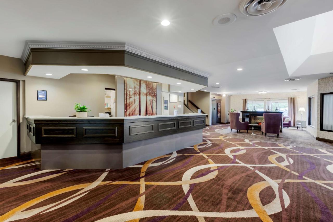 Best Western Plus Otonabee Inn Peterborough Exterior foto