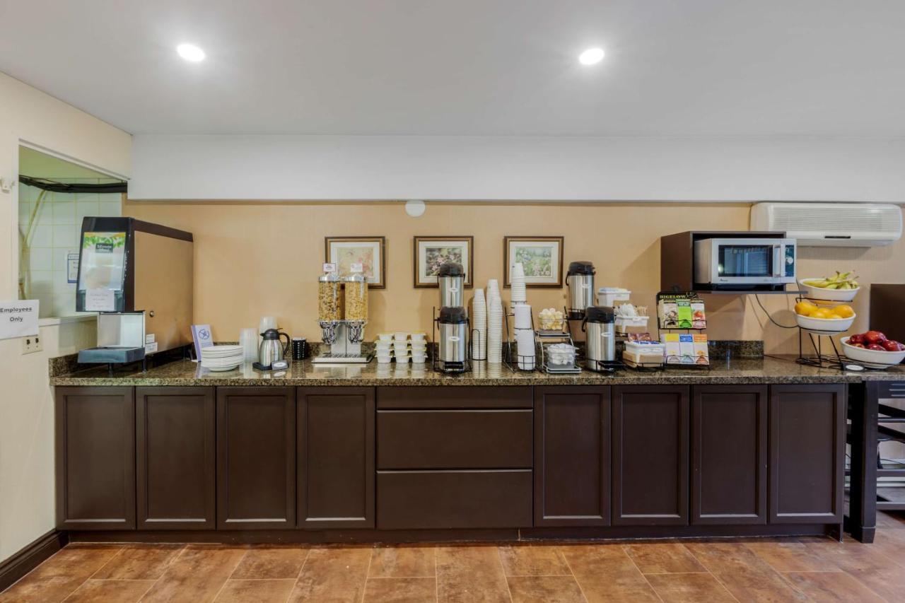 Best Western Plus Otonabee Inn Peterborough Exterior foto