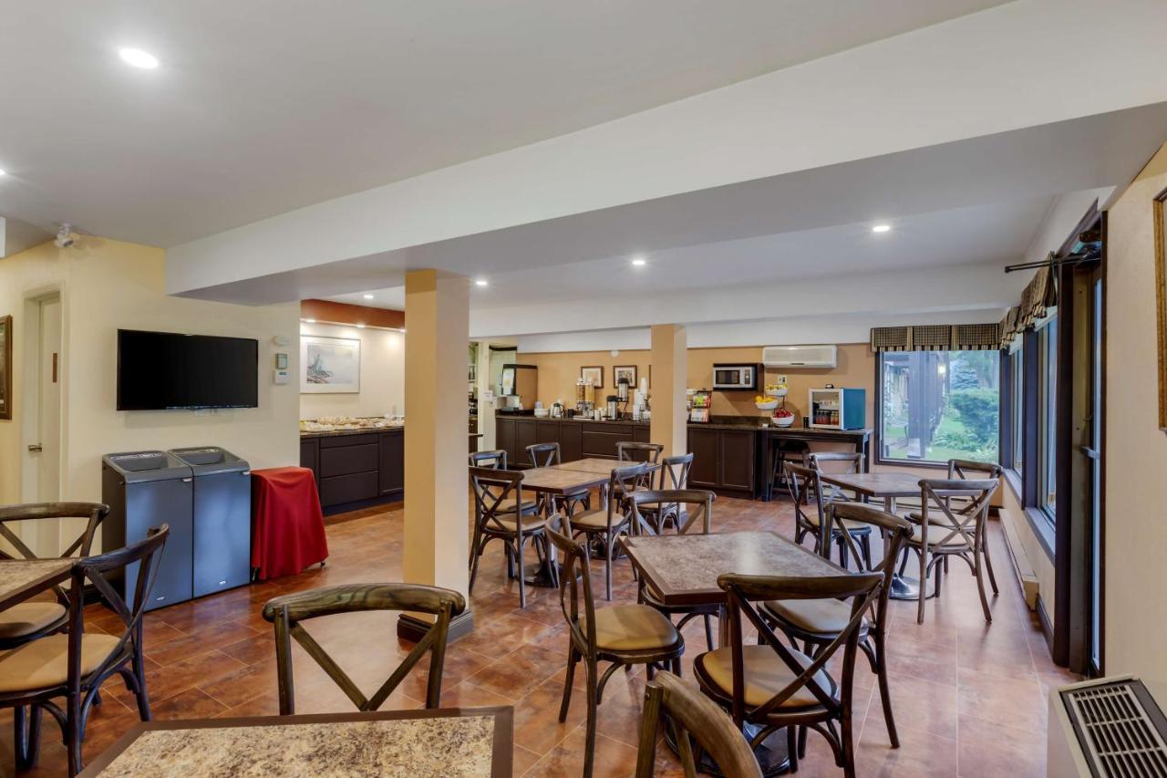 Best Western Plus Otonabee Inn Peterborough Exterior foto